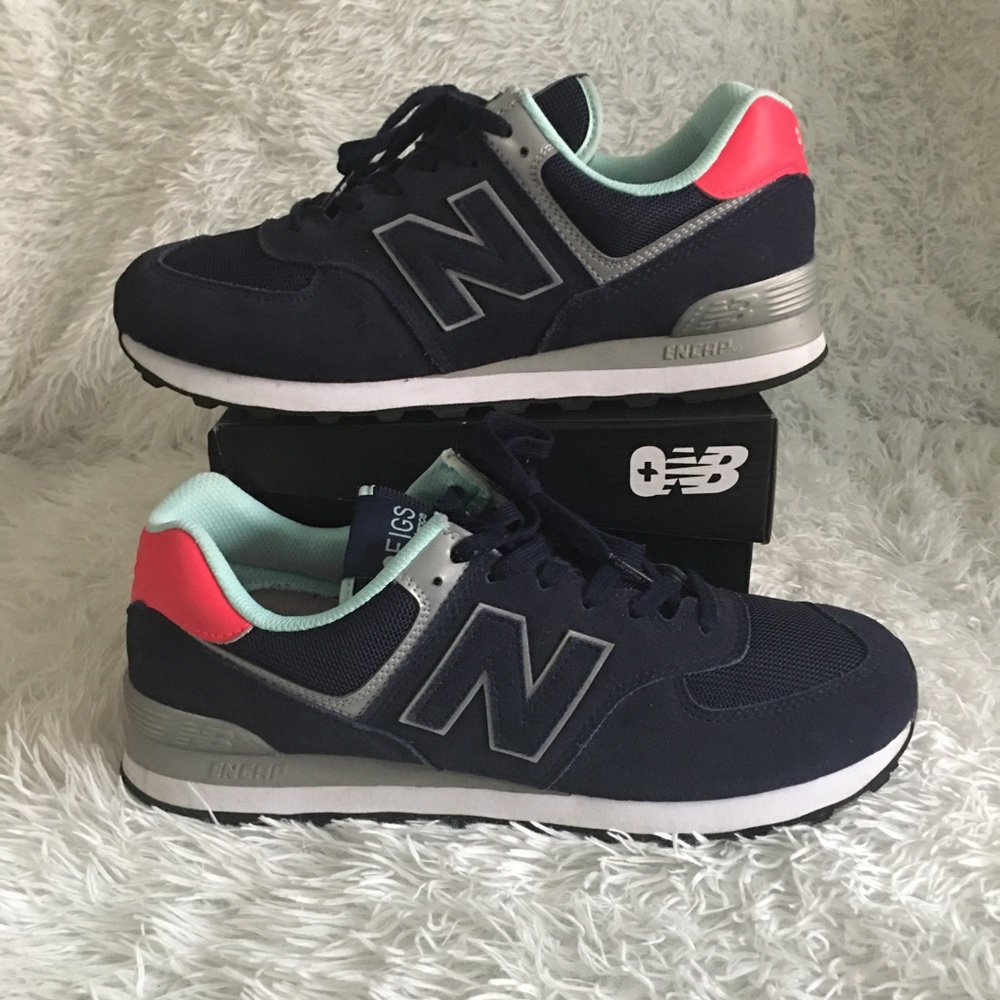 NEW BALANCE FIGS 574 SIZE 11